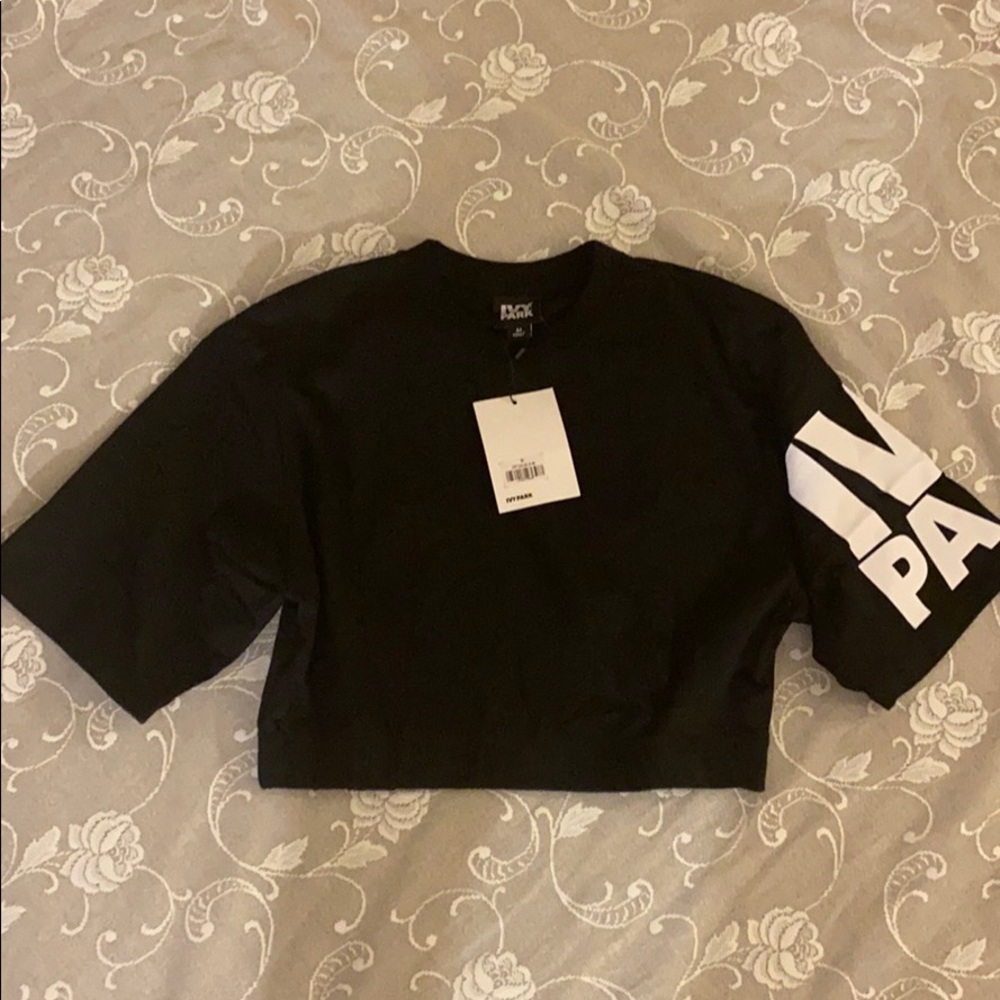 IVY PARK logo oversized t-shirt in black - Picture 1 of 3